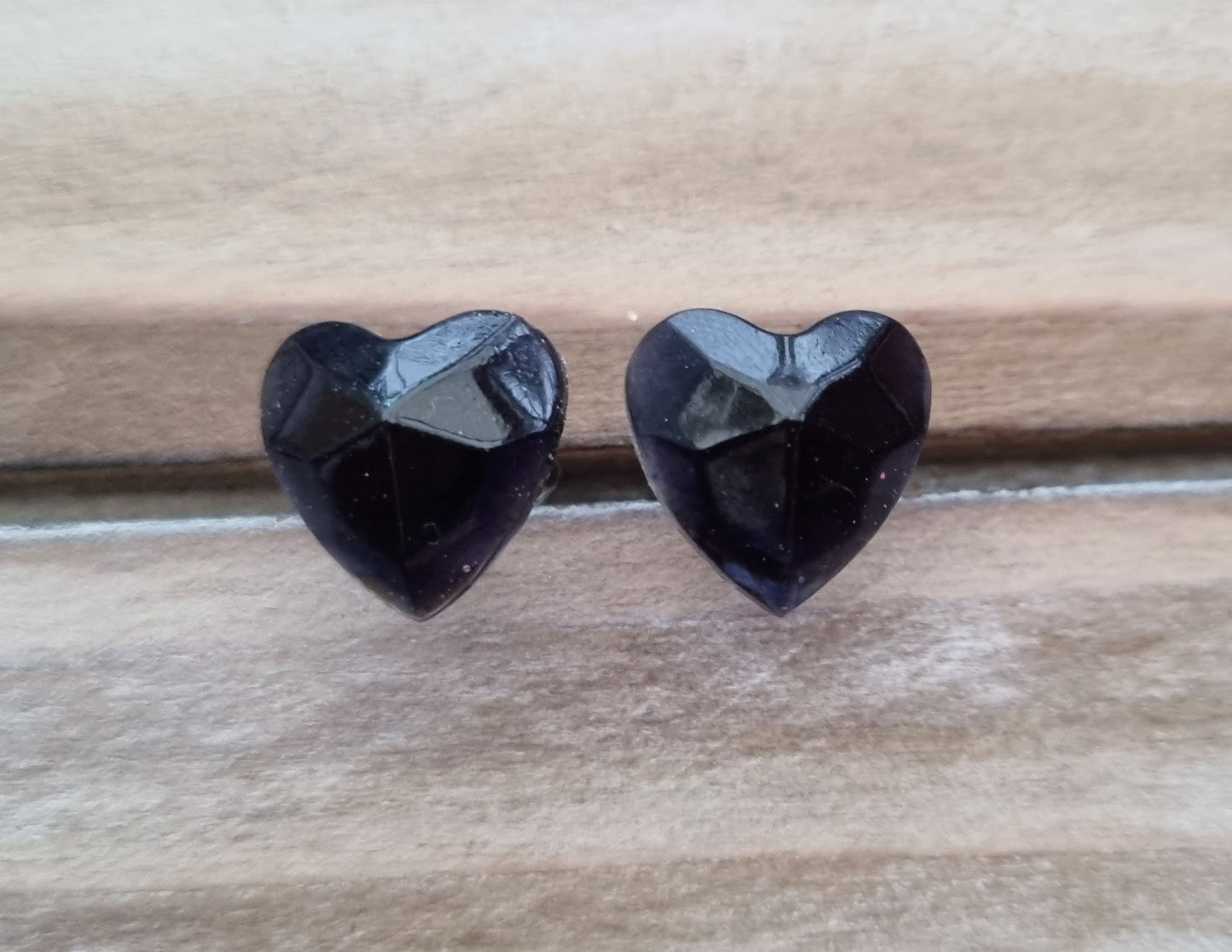 Tiny Hearts Club - Small Resin Geometric Heart Studs