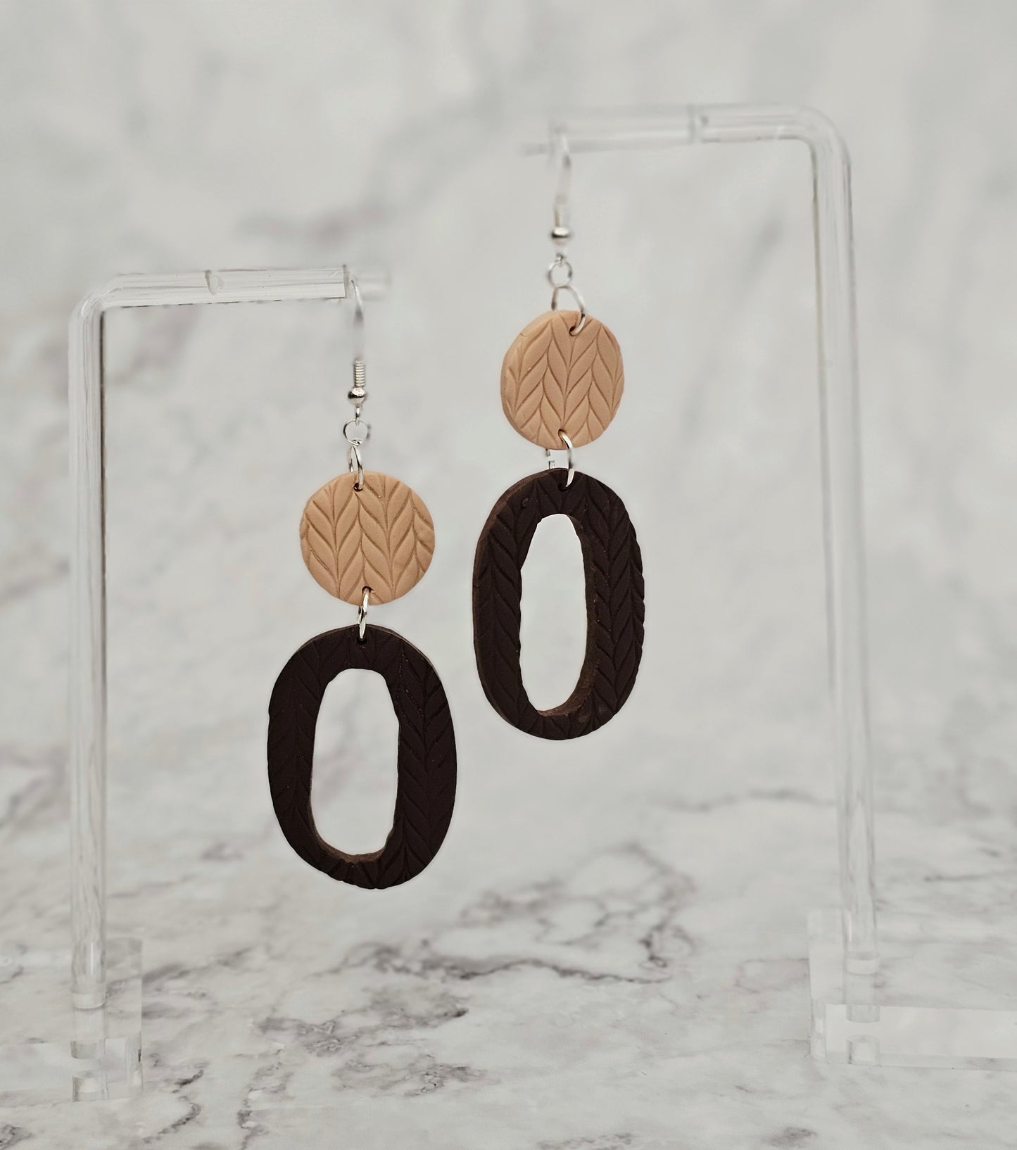 Get Knitted - Oval Dangle Knit Print Clay Earrings